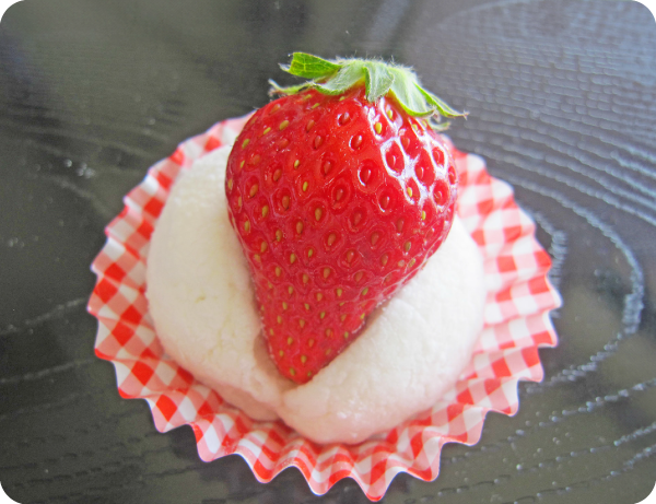 ふわとろ羽二重いちご大福